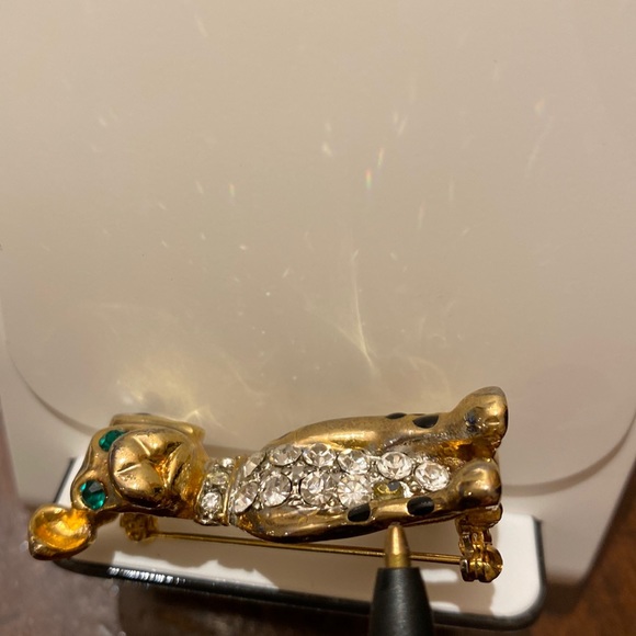 Dog Pin Brooch Gold Crystal Rhinestones Black Enamel Spots Spotted Dog Dalmation - Picture 11 of 11